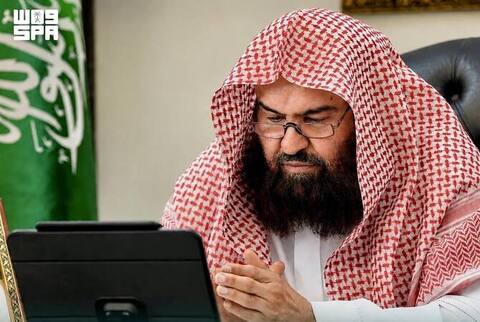 އަރަފާތު ދުވަހުގެ ޚުޠުބާ 35 ބަހަކަށް ތަރުޖަމާކުރަނީ