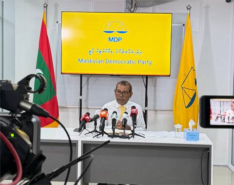 ޑޮލަރުގެ އަގު ތިރިކުރަން ސަރުކާރަށް މުއްދަތެއް ދީ، އެމްޑީޕީން ވަރުގަދަ ޑިމާންޑުތަކެއް ކޮށްފި