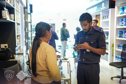 10 ތަނެއް ބަލާ، 5 ތަނެއް ބަންދުކޮށް 3 މީހަކު އިމިގްރޭޝަނުގެ ބެލުމުގެ ދަށަށް