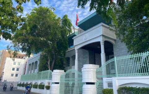ރޯދަމަހުގެ ރަސްމީ ގަޑިއަކީ، ހެނދުނު 9:00 އިން މެންދުރުފަހު 1:00 އަށް