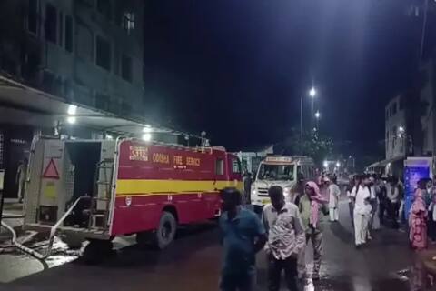 އިންޑިއާގެ ހޮސްޕިޓަލެއްގެ އައިސީޔޫގައި އަލިފާން ރޯވެ 10 މީހުން މަރުވެއްޖެ