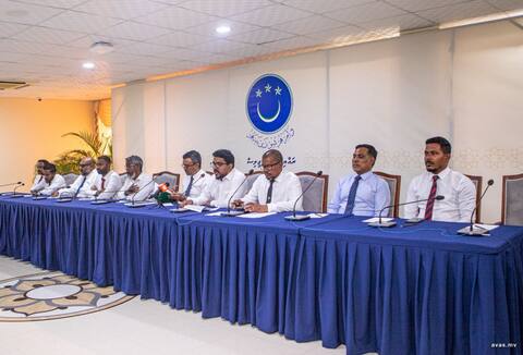 ގާނޫނުއަސާސީއާ ޚިލާފު ކަމަށް ބުނެ ދައުރުން ބޭރުން ބާއްވާ މަޖިލިސް ޖަލްސާތައް އެމްޑީޕީން ބޮއިކޮޓްކޮށްފި