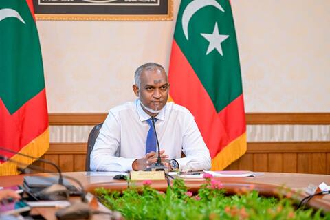 އެމްޑީޕީގެ 19 ވަނަ އަހަރީ ދުވަހުގެ ތަހްނިޔާ ރައީސް ޑރ.މުޢިއްޒު ފޮނުއްވައިފި