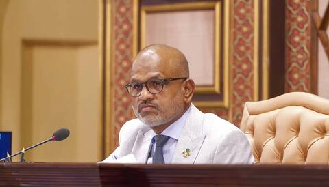 ނާޒިމްގެ އިތުބާރު ނެތްކަމުގެ މައްސަލަ މަޖިލީހަށް ވައްދަން ޕީއެންސީން ފާސްކޮށްފި