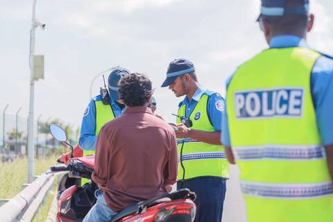 ބްރިޖާއި ހައިވޭގައި ރައްކާތެރިކަން ކަށަވަރުކުރަން ފުލުހުންގެ ހާއްސަ އޮޕަރޭޝަނެއް ފަށައިފި