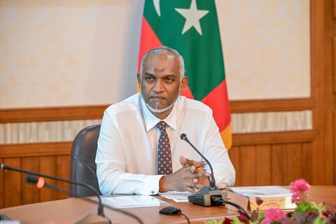 ހިޖުރީ އައު އަހަރާ ގުޅިގެން ރައީސް މުޢިއްޒު އިސްލާމީ ޤައުމުތަކުގެ ވެރިންނަށް ތަހުނިޔާ ފޮނުއްވައިފި