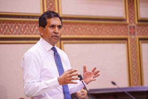 މިނިސްޓަރު ސައީދުގެ އިތުބާރު ނެތްކަމުގެ މައްސަލަ އިދިކޮޅު އެމްޑީޕީން މަޖިލީހަށް ވައްދައިފި