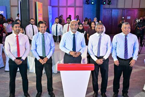 ޒުވާނުންނަށް ރަހުނަކާ ނުލައި ލޯނު ދޫކުރާ 1 ބިލިއަން ރުފިޔާގެ ބޮޑު މަޝްރޫއެއް ފަށައިފި