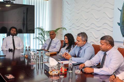 ކެނދިކުޅުދޫގައި މެރިކަލްޗަރ ފުޅާކުރުމާ ގުޅޭގޮތުން ވަޒީރު ޝިޔާމް ކައުންސިލާ މަޝްވަރާކުރައްވައިފި
