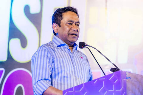 ފުއްގިރި މައްސަލައިގެ އަޑުއެހުންތައް ނިންމާލައި ރައީސް ޔާމީންގެ މައްޗަށް ހުކުމް އިއްވުން މި މަހުގެ 29 އަށް ތާވަލުކޮށްފި